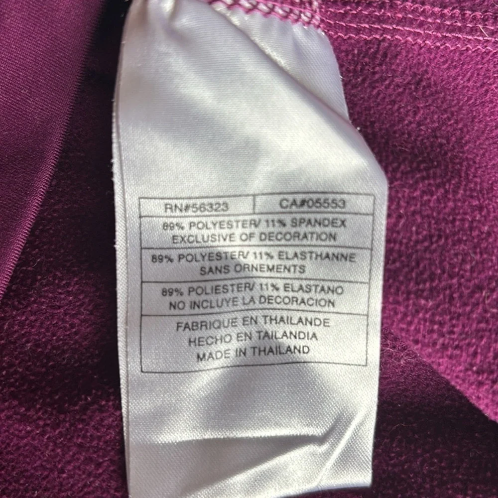 Nike FitDry 1/4 Zip in Magenta Size Medium EUC